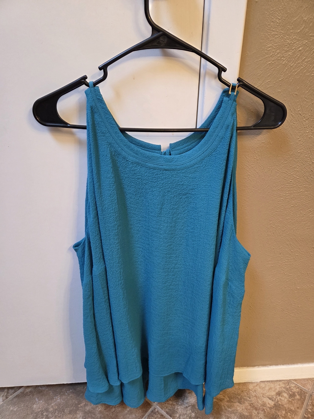Worthington Teal Blue Textured Sleeveless Tank